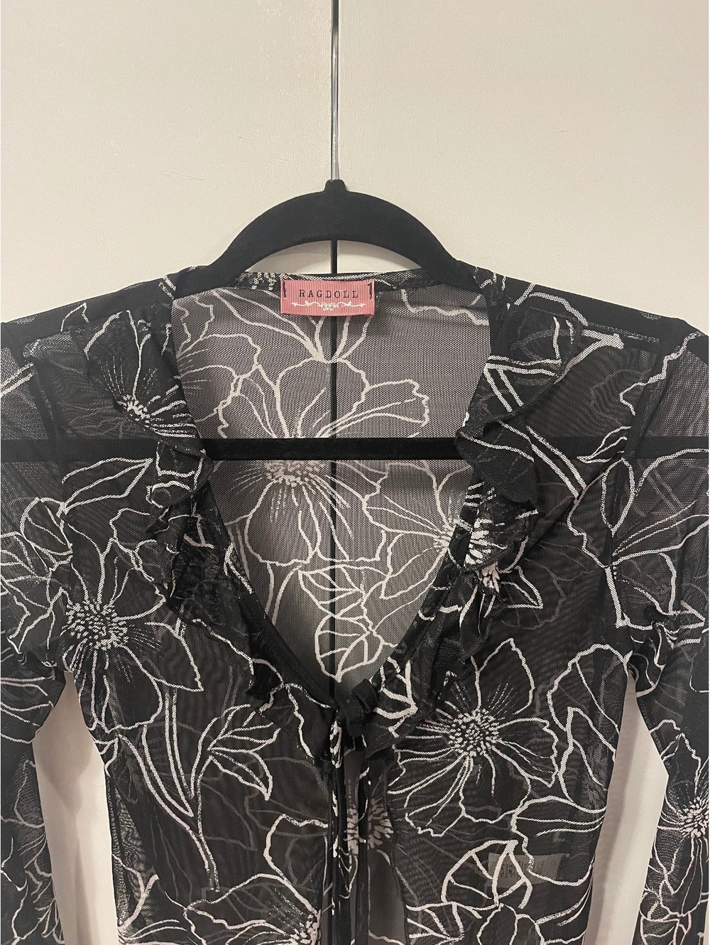 Ragdoll Black Sheer Floral Mesh Long Sleeve Top, Size 1 - Picture 3 of 5